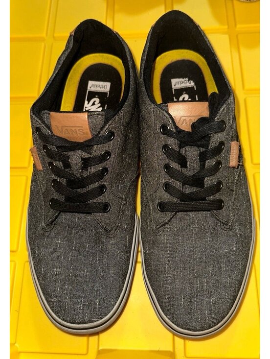 Vans Shoes - Vans low top shoes size 12